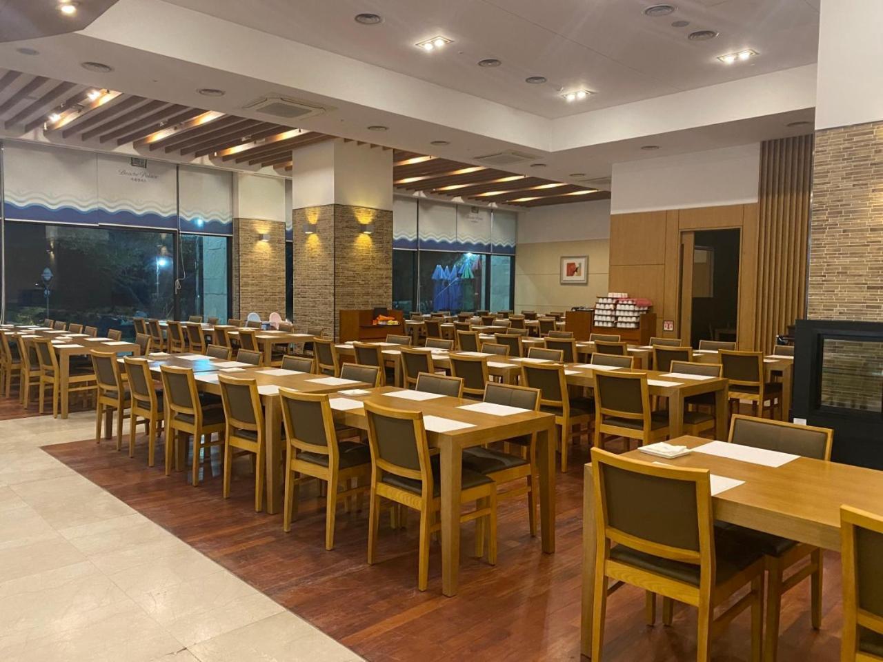 Beache Palace Boryeong Exterior foto
